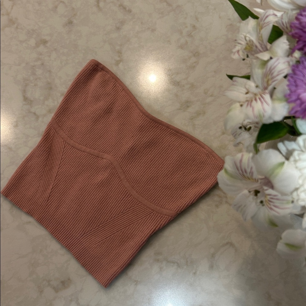 NWT WeWoreWhat Ribbed Tube Top - Picture 4 of 10
